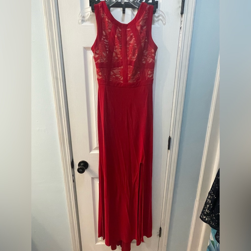 Morgan & Co Red Sleeveless Crew Neck Maxi Gown